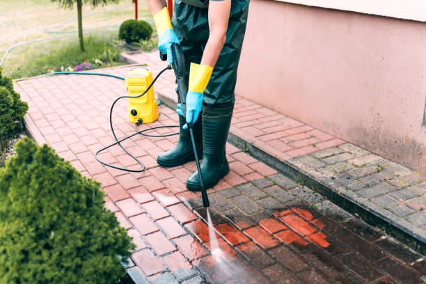 Best Residential Pressure Washing Services  in Seis Lagos, TX