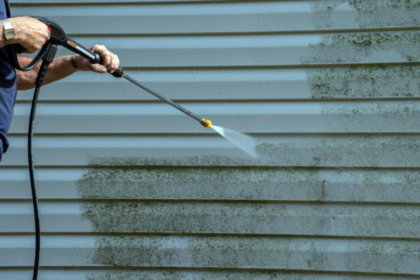 Best Commercial Pressure Washing  in Seis Lagos, TX